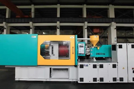 潮湿天气高速薄壁注塑机的保养措施